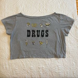 Graphic crop top tee